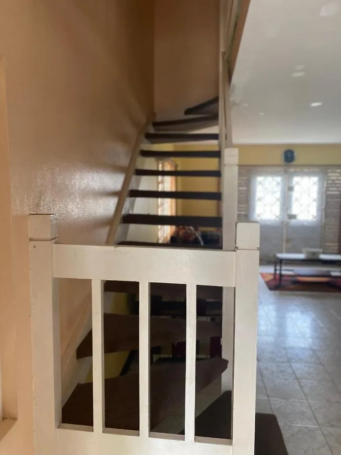 Finest Accommodation Renfrew Place 4-12 Renfrew Rd 2 Bedroom 2 Bat Apt # 15 New Kinston Jamaica location